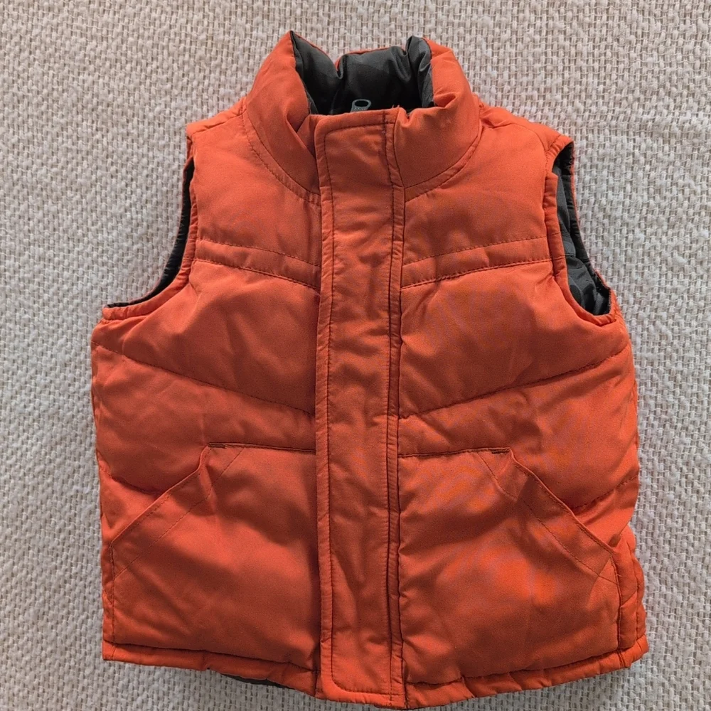 Old Navy Kids Reversible Camouflage Puffer Vest Gray Black Camo Orange 18 - 24m
